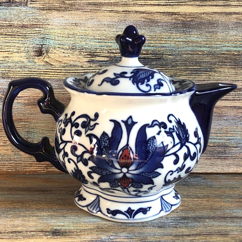 Bombay 5" Coffee Tea Pot With Lid Porcelain Blue & White